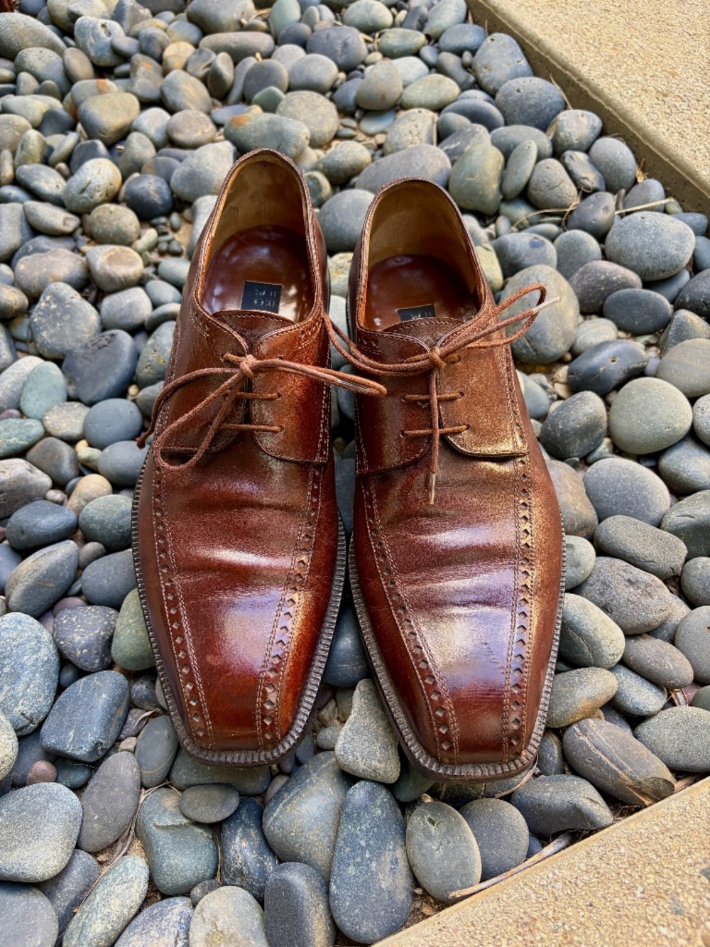 Mens Fratelli Rossetti Brown Lace-Ups with Broguing